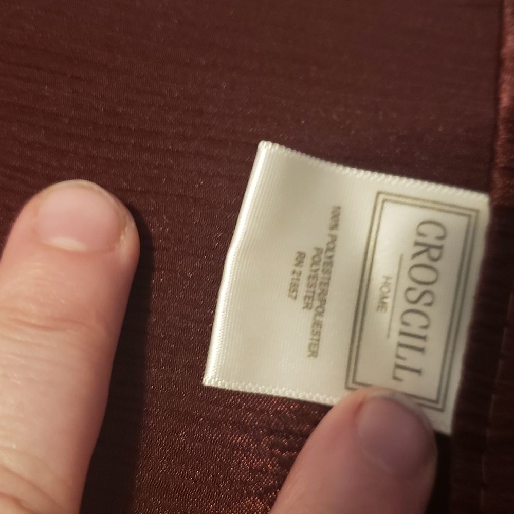 Curtains!! Set of 4 Maroon Grommet Curtain Panels – Luxurious, Textured Finish - Picture 13 of 15